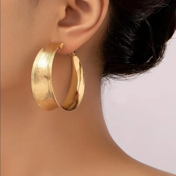 2" 14K Gold Large Chunky Hoop Earrings Womens Big Hoops Ladies Jewelry 14 Karat - Picture 1 of 9